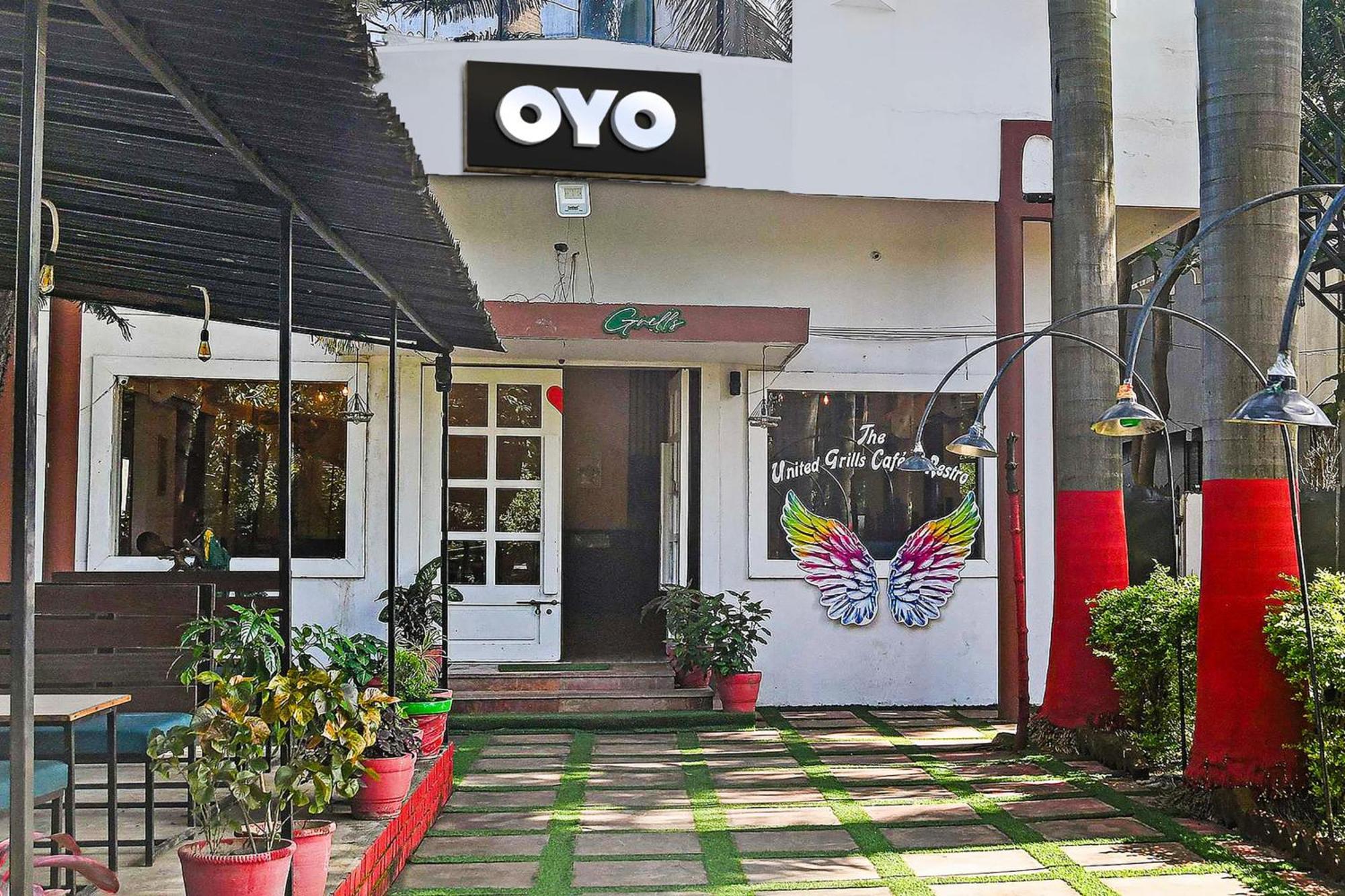 Oyo Flagship Hotel Shree United Indore Extérieur photo